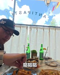 开云体育官网-美女记者：杨瀚森没怎么上场但我总想扒出些东西 感觉在欺负他